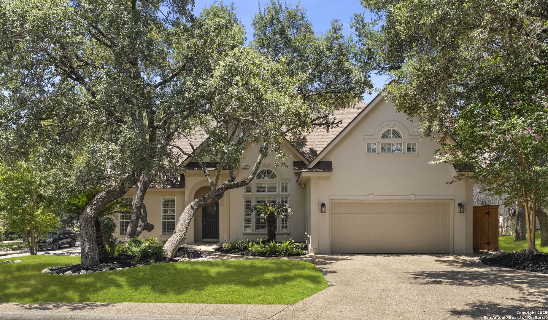 17311 Fountain Bluff