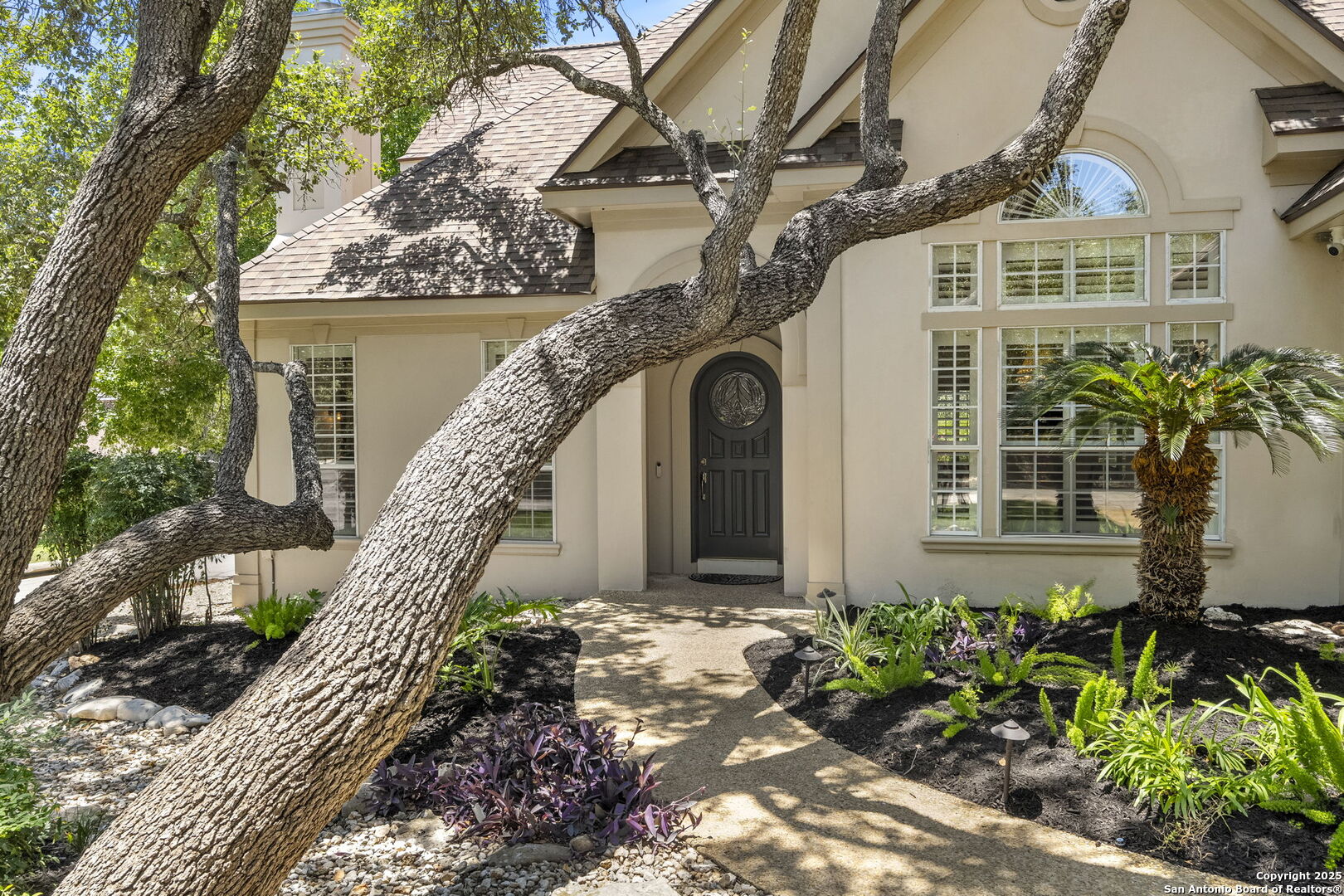 17311 Fountain Bluff