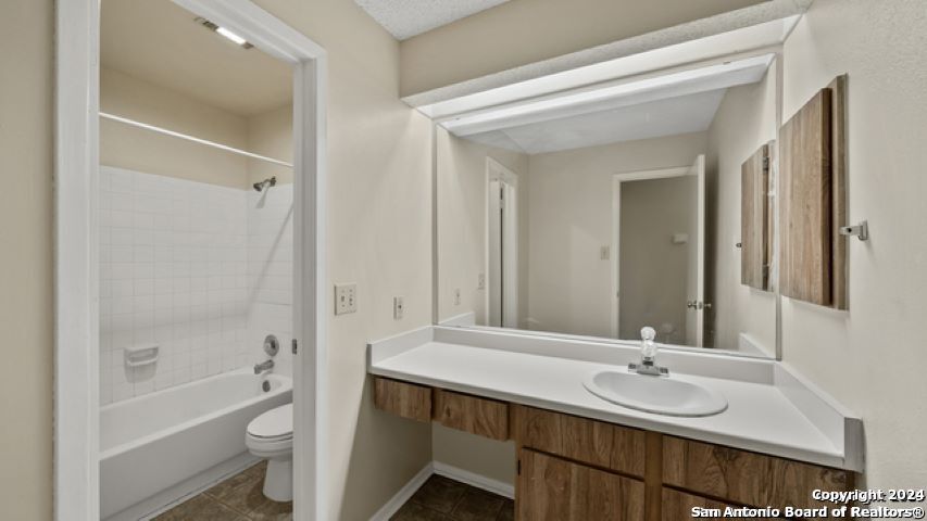 14343 JUDSON RD 806
