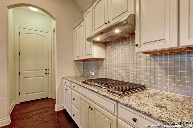 1839 Granite Ridge
