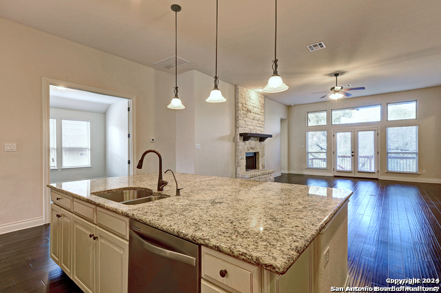 1839 Granite Ridge