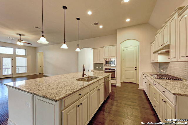 1839 Granite Ridge