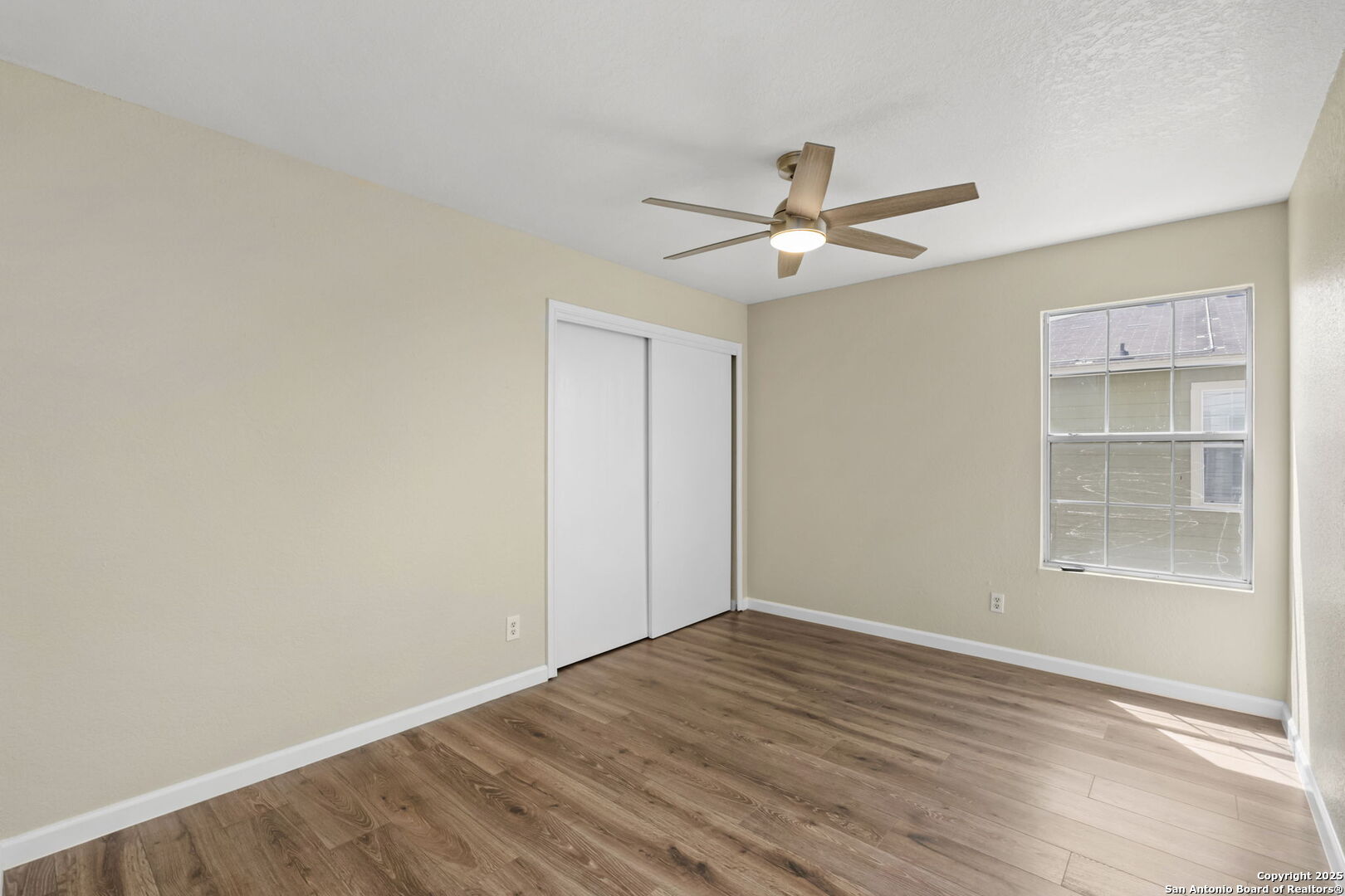 671 Northwest Crossing Dr