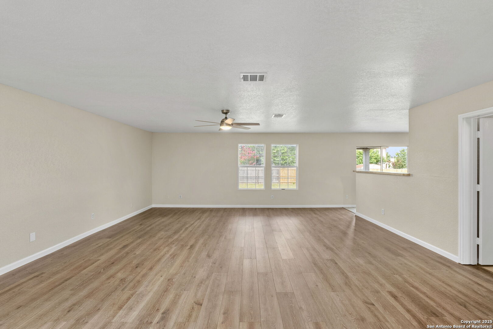 671 Northwest Crossing Dr