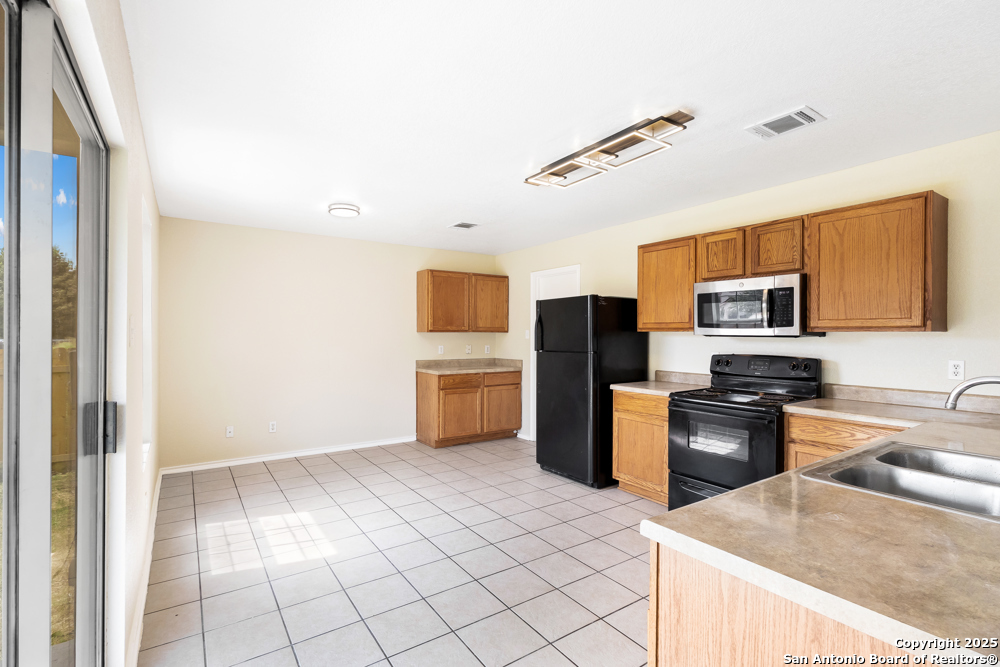 671 Northwest Crossing Dr