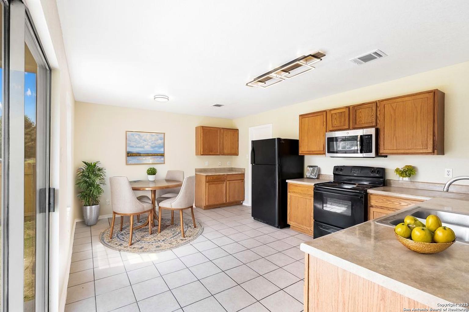 671 Northwest Crossing Dr