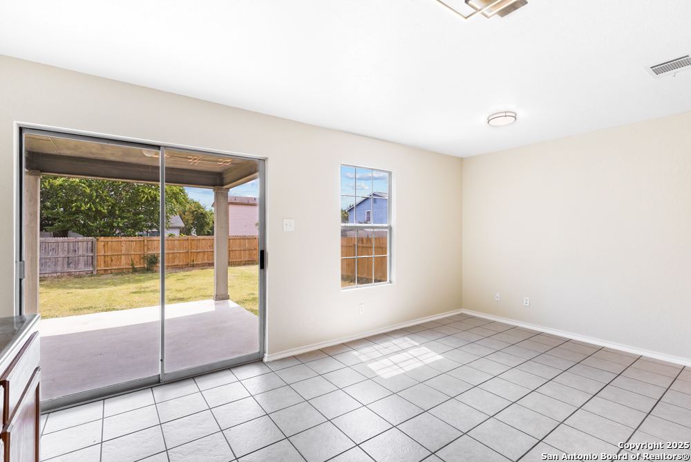 671 Northwest Crossing Dr