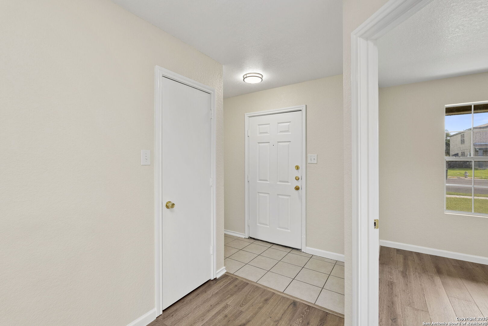 671 Northwest Crossing Dr