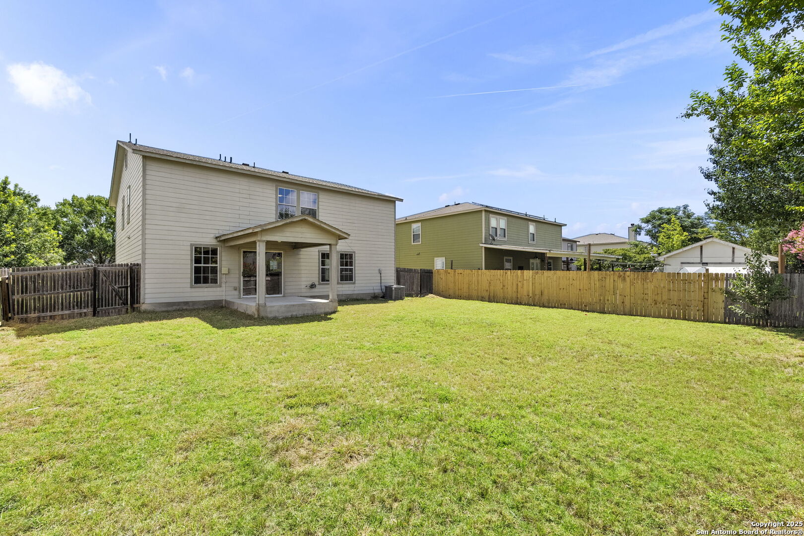 671 Northwest Crossing Dr