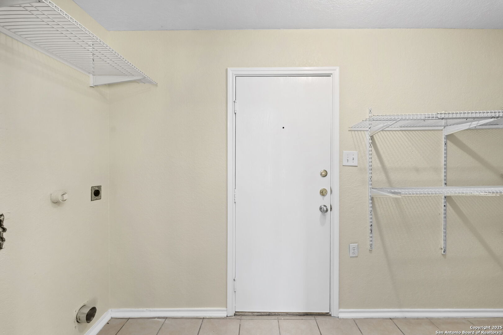 671 Northwest Crossing Dr