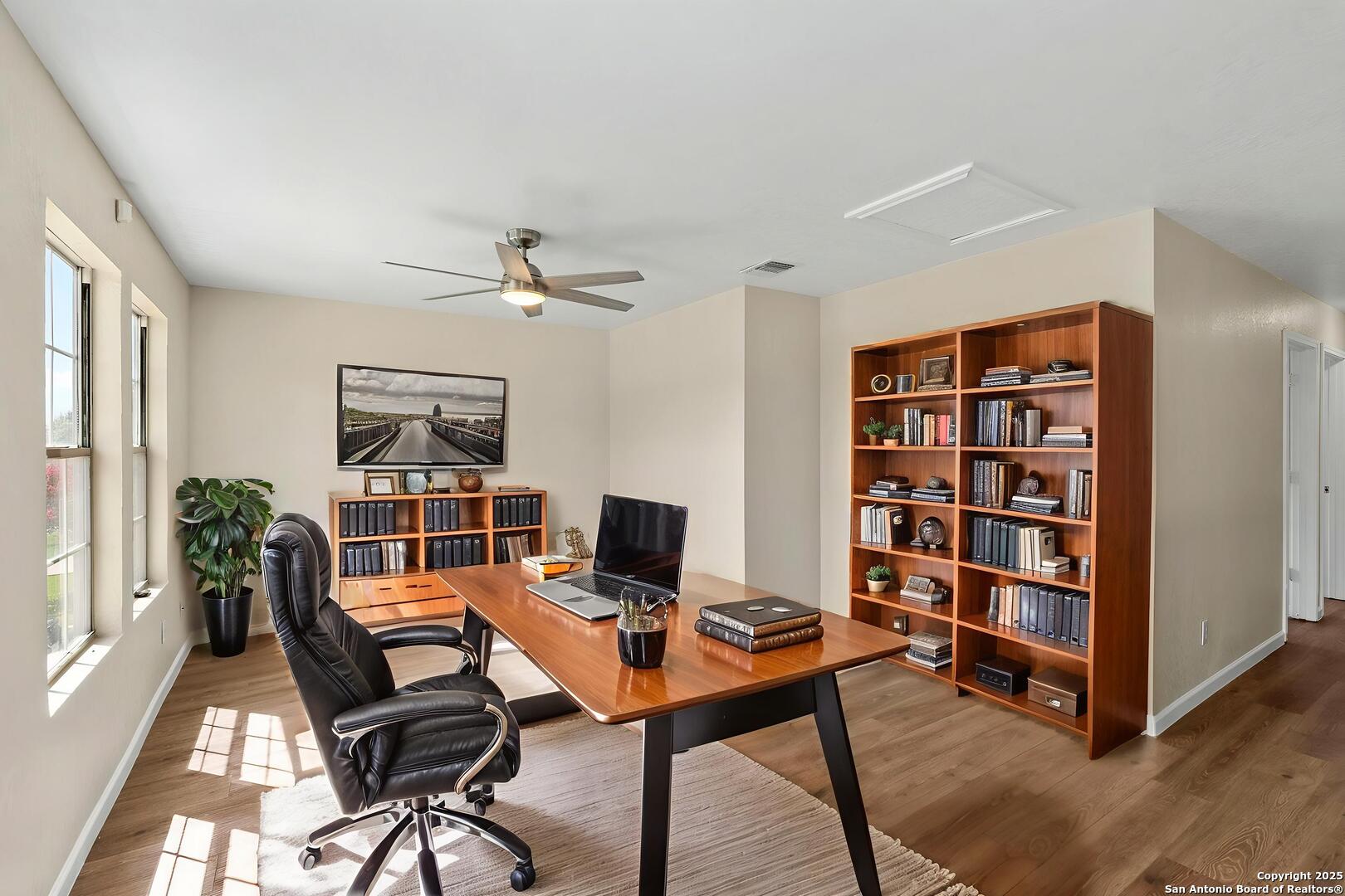 671 Northwest Crossing Dr