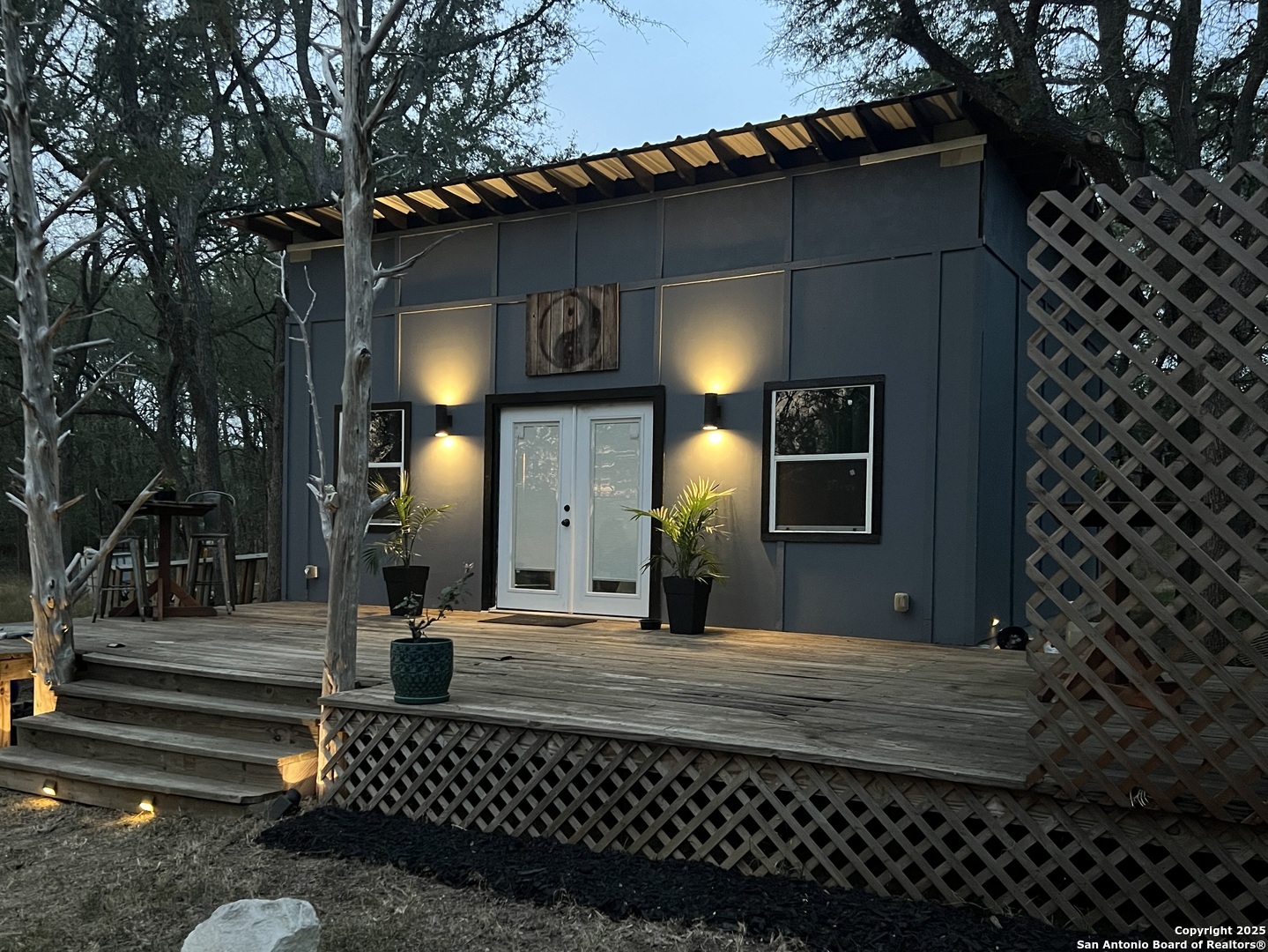 124 Valley Creek