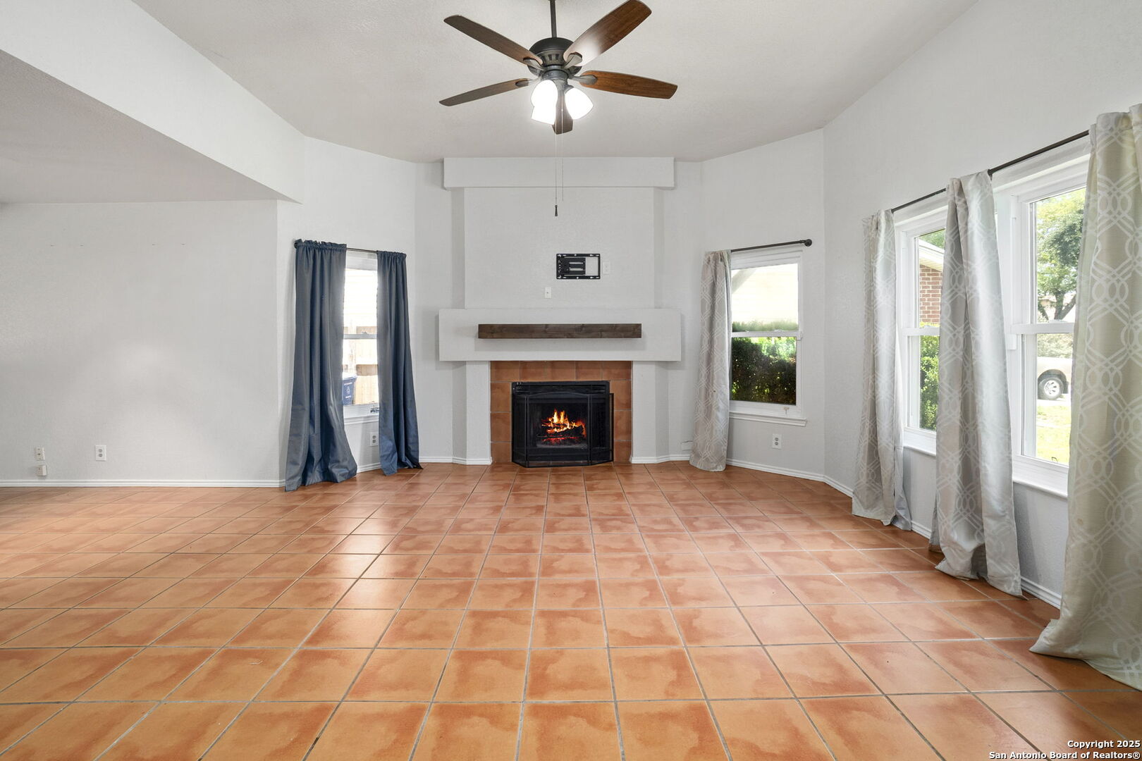 9443 Valley Way