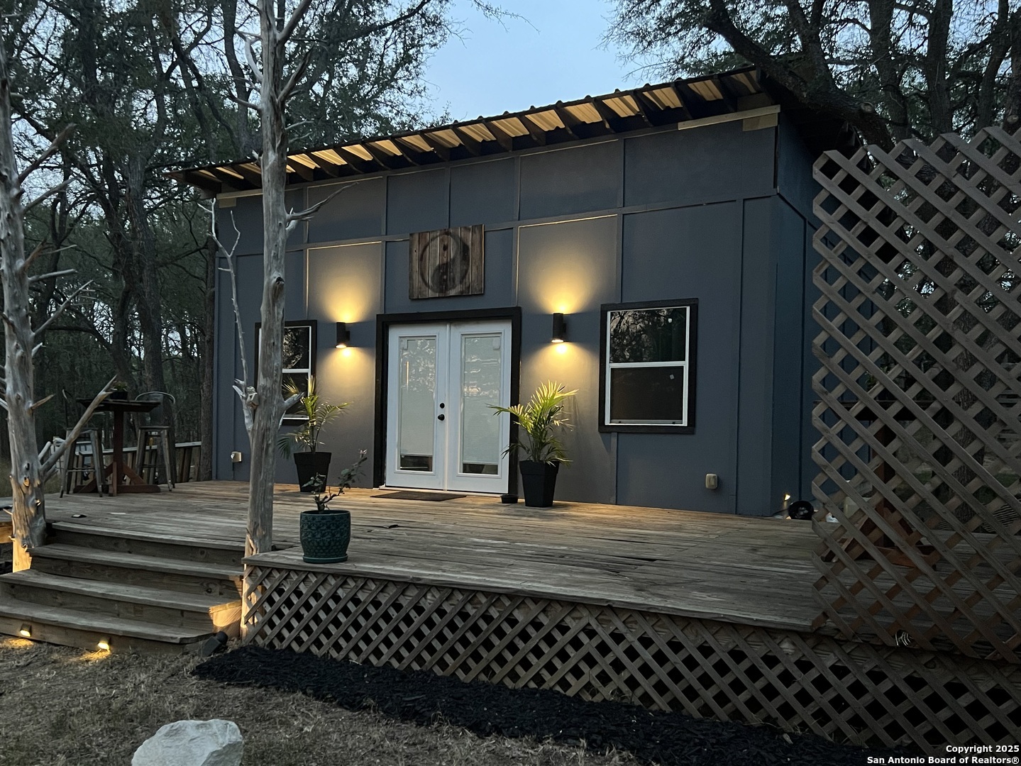 124 Valley Creek