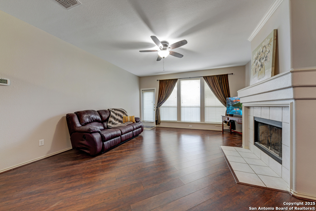 1116 Berry Creek