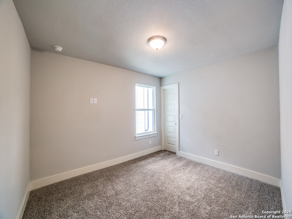 16011 babcock rd #12