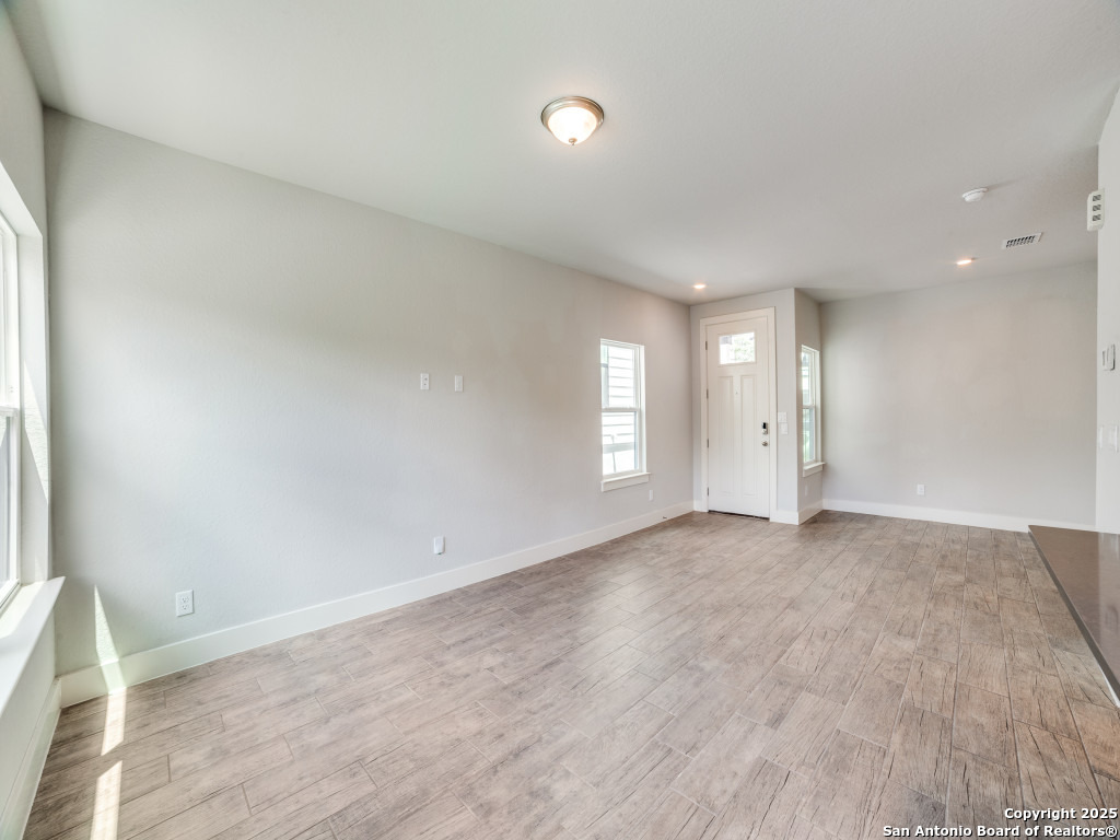 16011 babcock rd #12