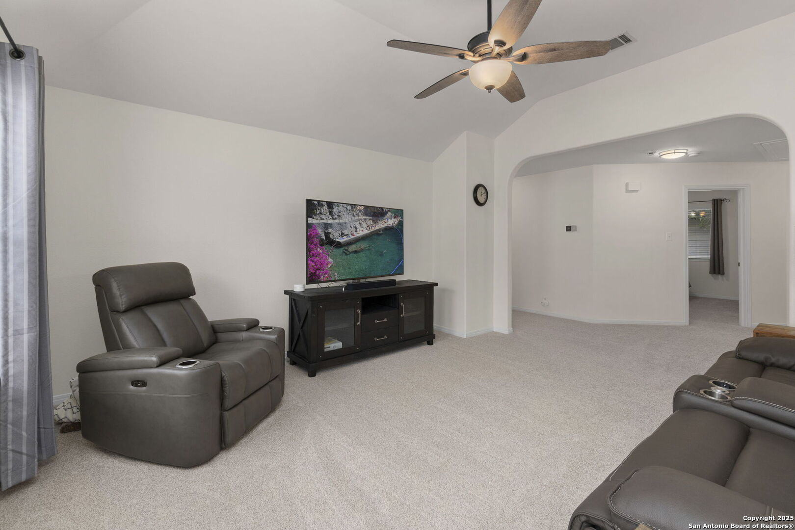 26018 Cuyahoga Circle