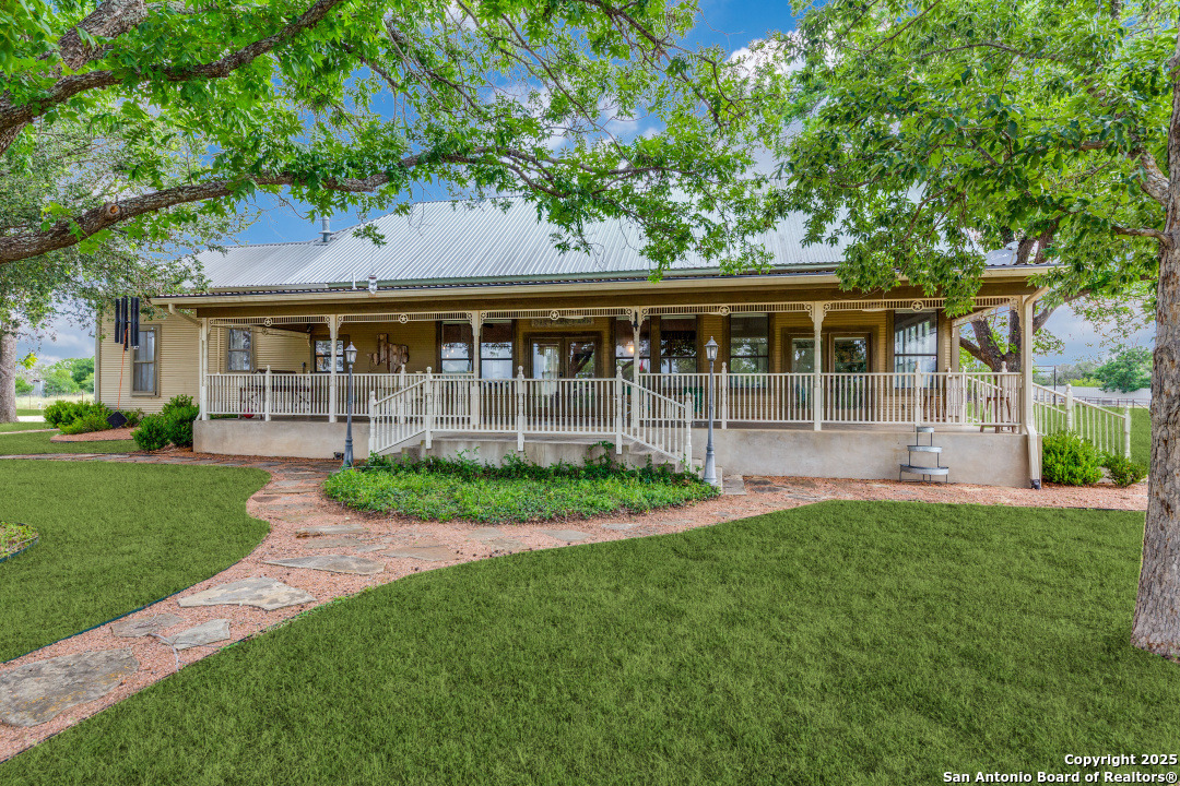121A Bartel