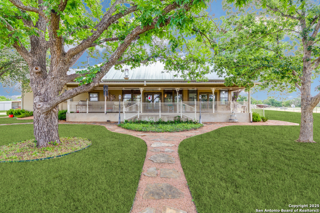 121A Bartel
