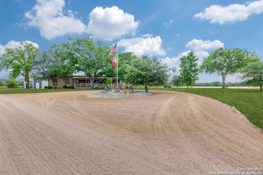 121A Bartel