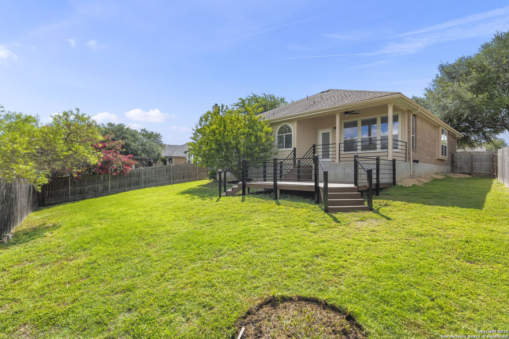 665 La Bahia Loop
