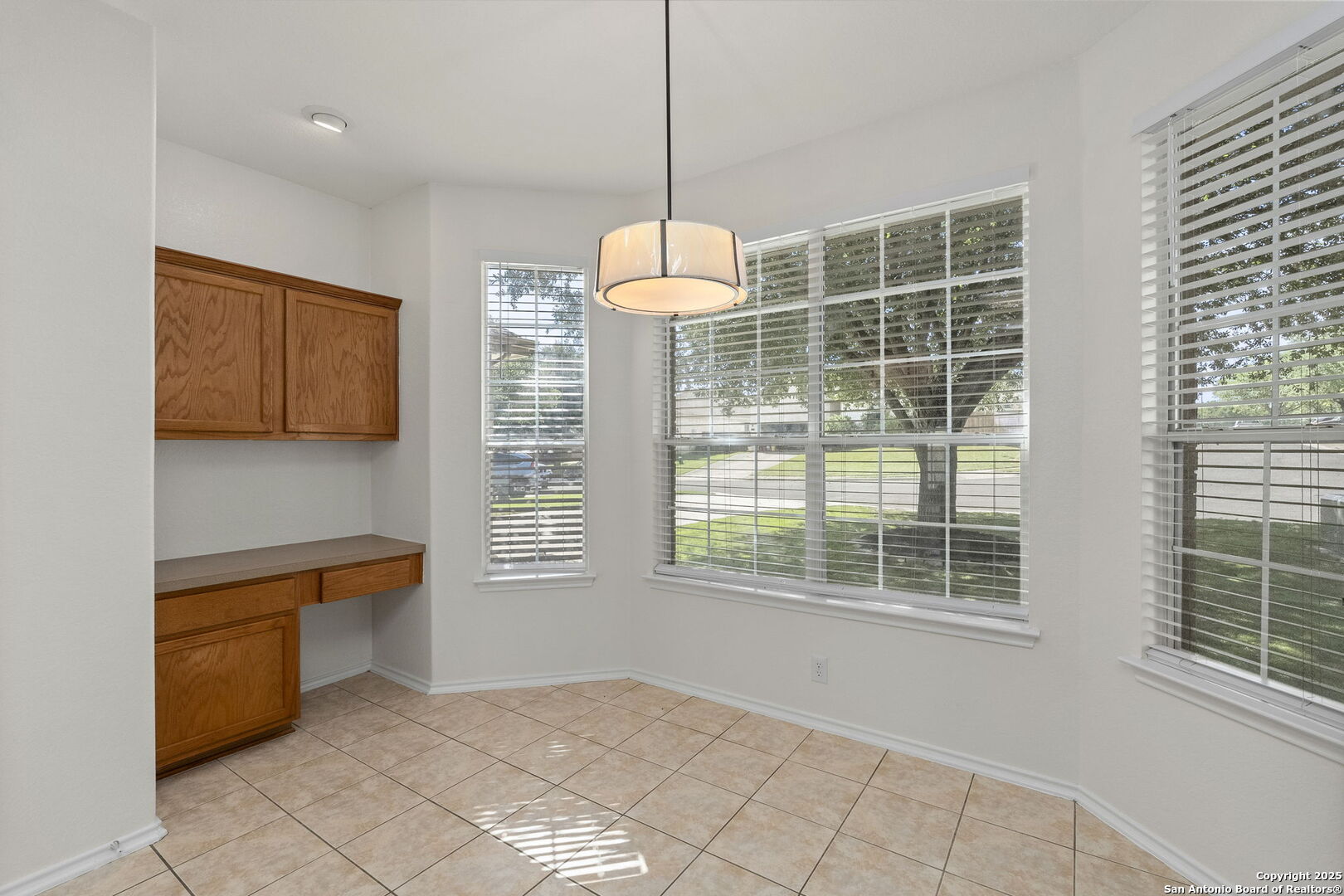 665 La Bahia Loop
