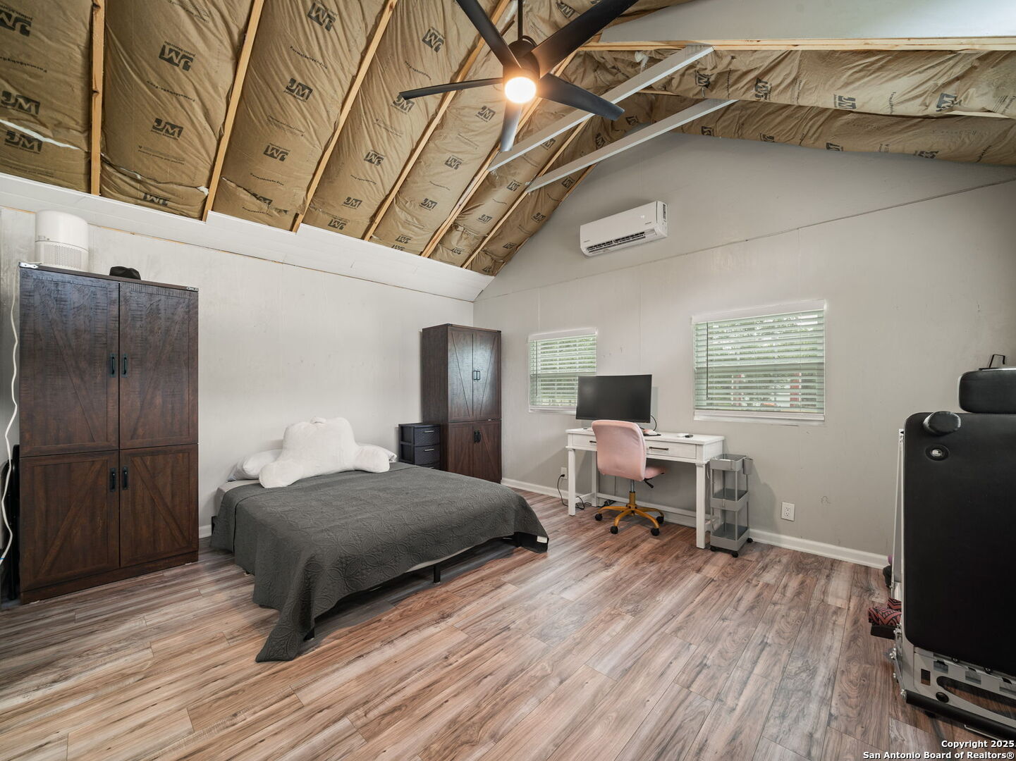 2056 Dry Creek