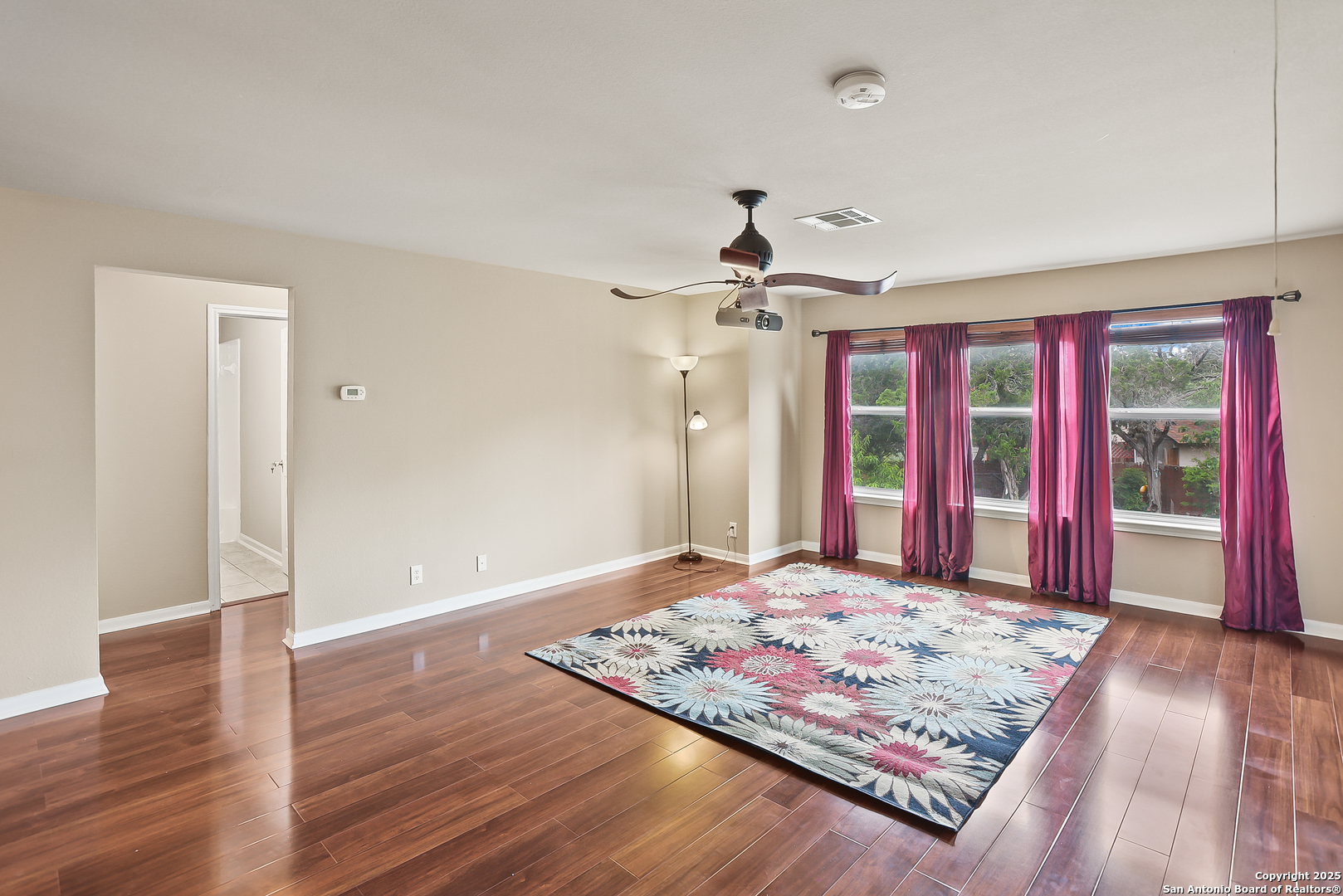 7802 Lacey Oak