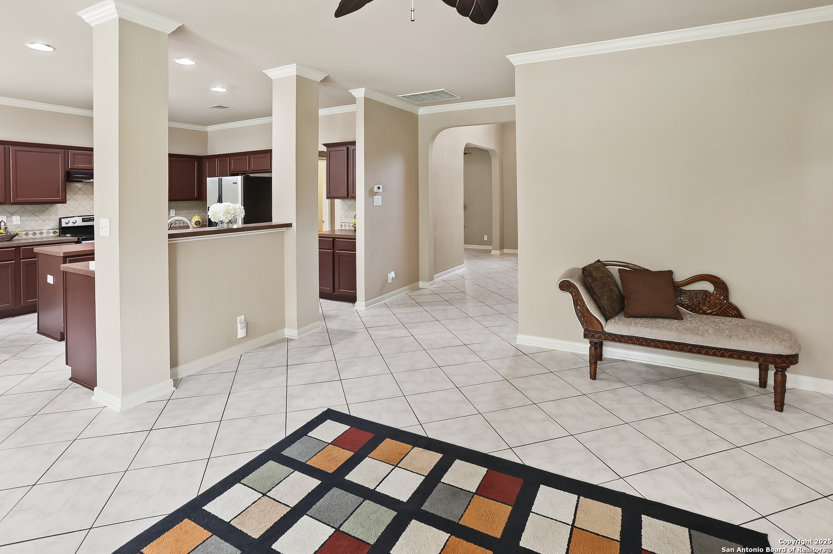 7802 Lacey Oak
