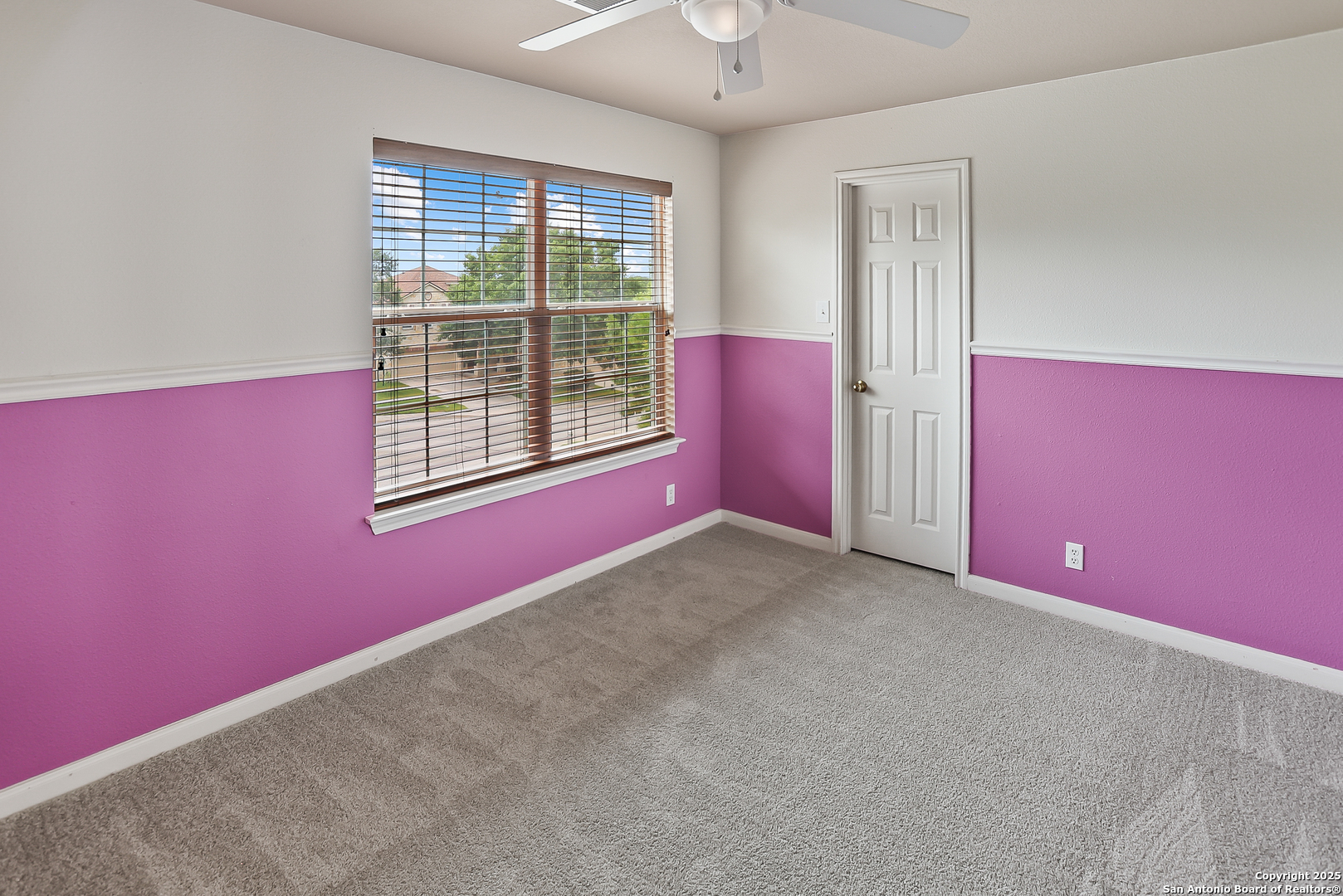 7802 Lacey Oak