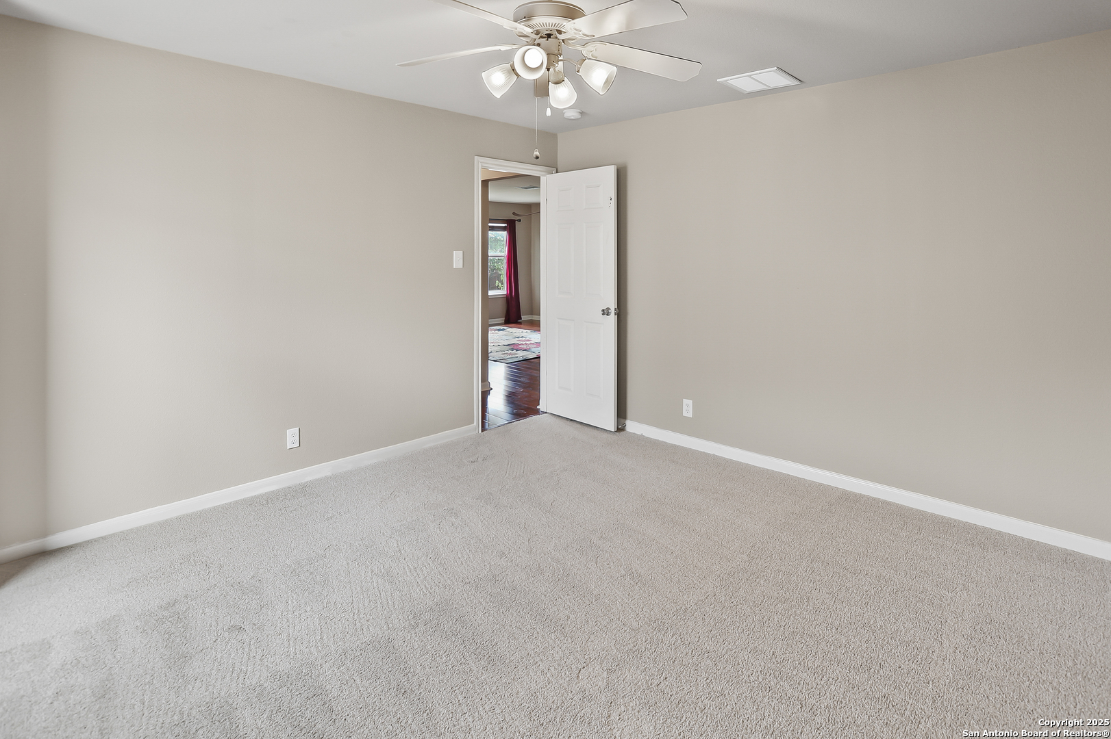 7802 Lacey Oak