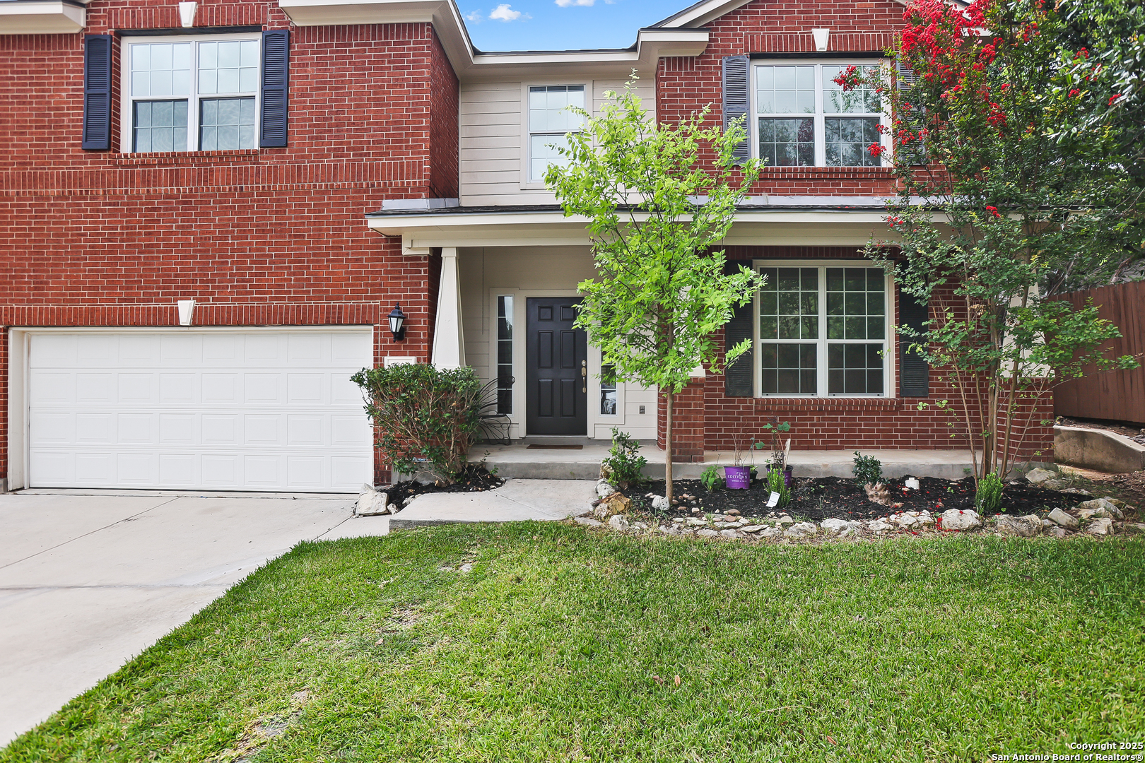 7802 Lacey Oak