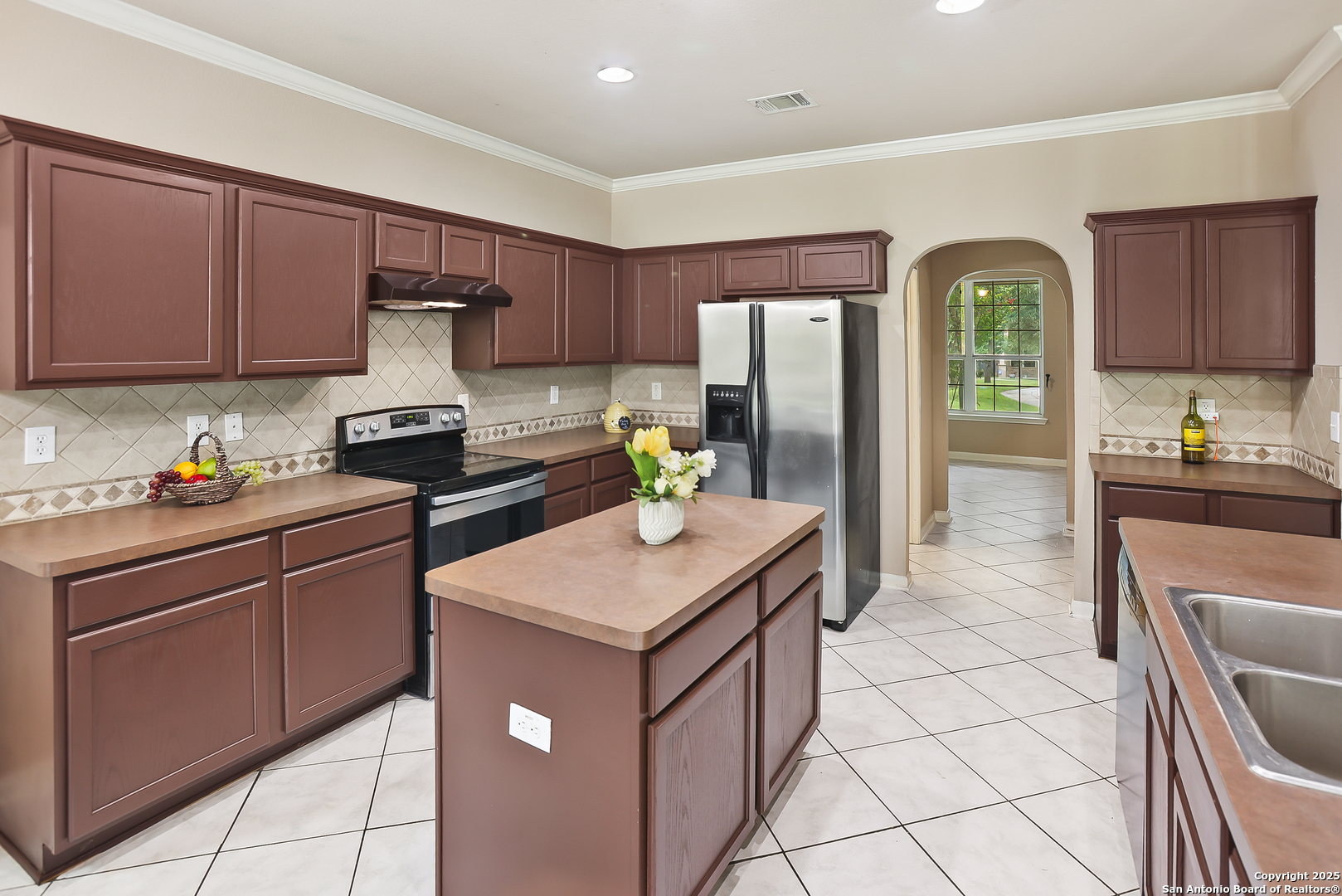 7802 Lacey Oak