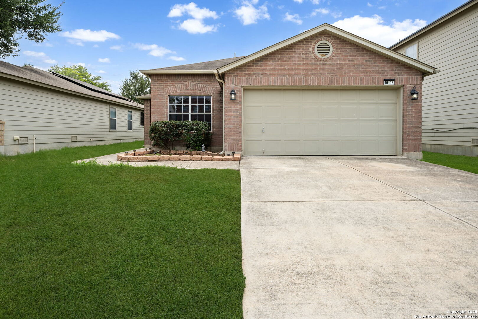 10116 Del Lago