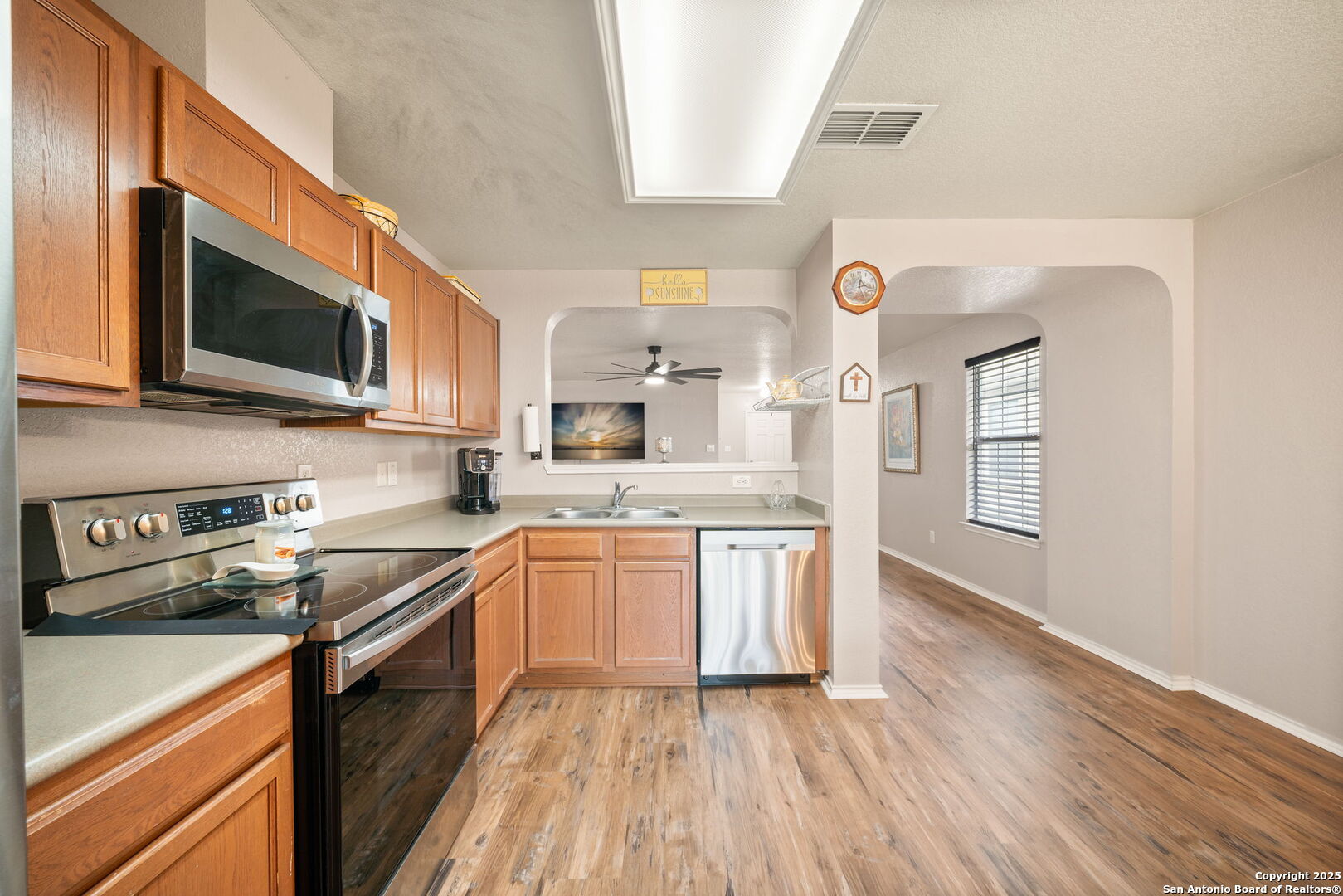 10116 Del Lago