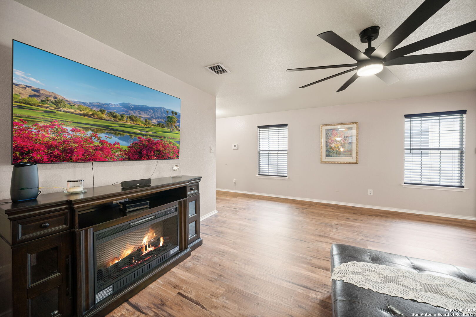 10116 Del Lago