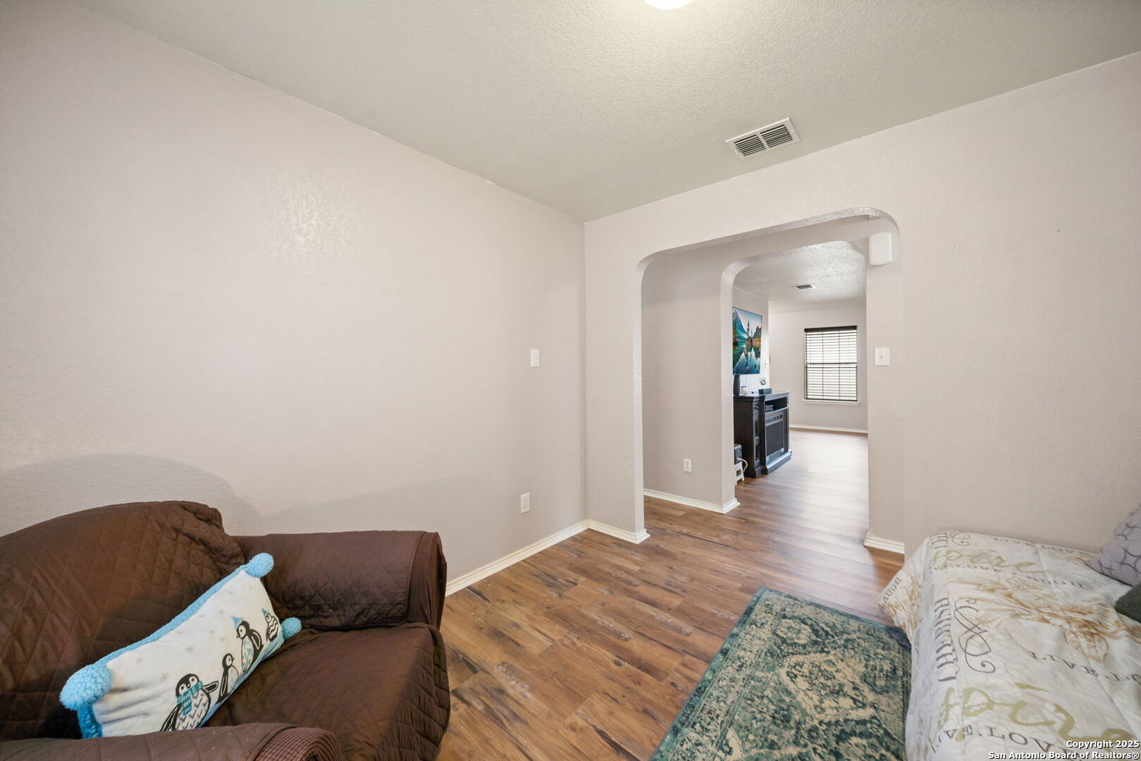 10116 Del Lago