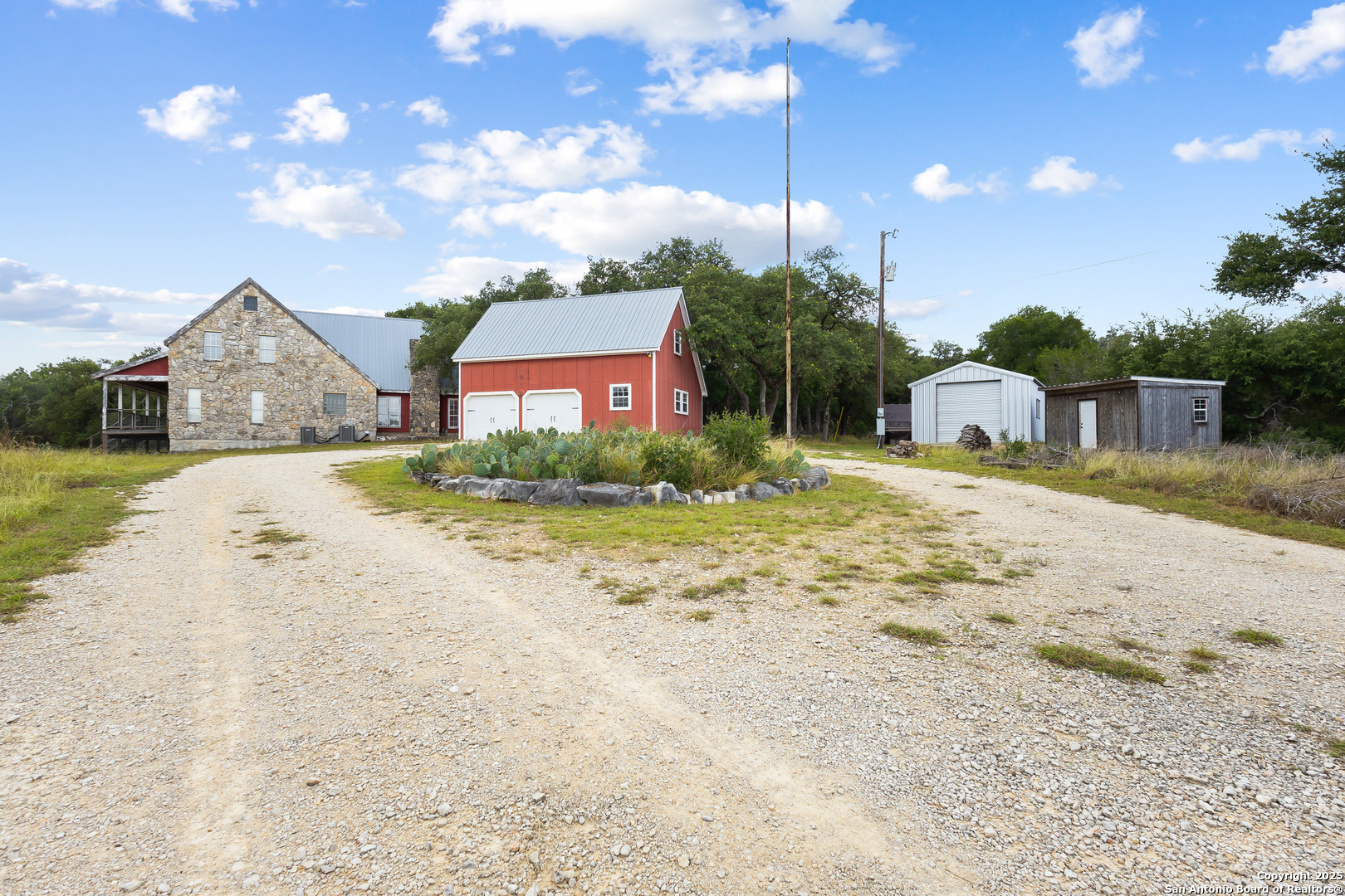 700 Camino De Rancho