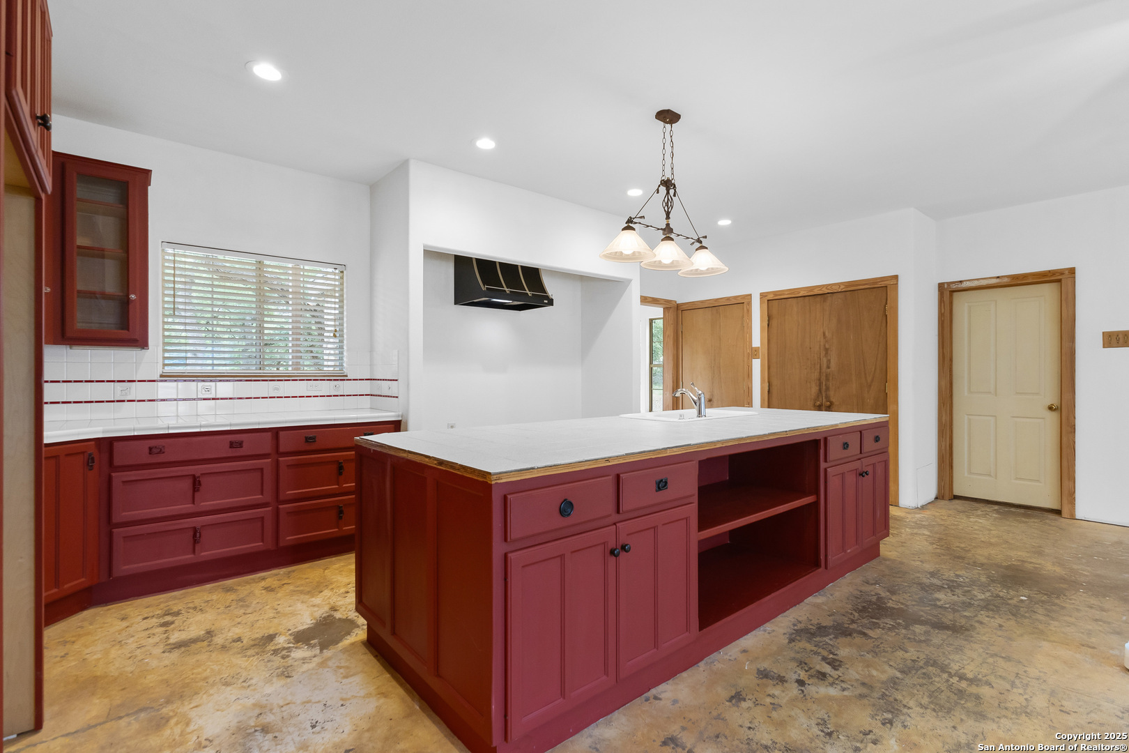 700 Camino De Rancho