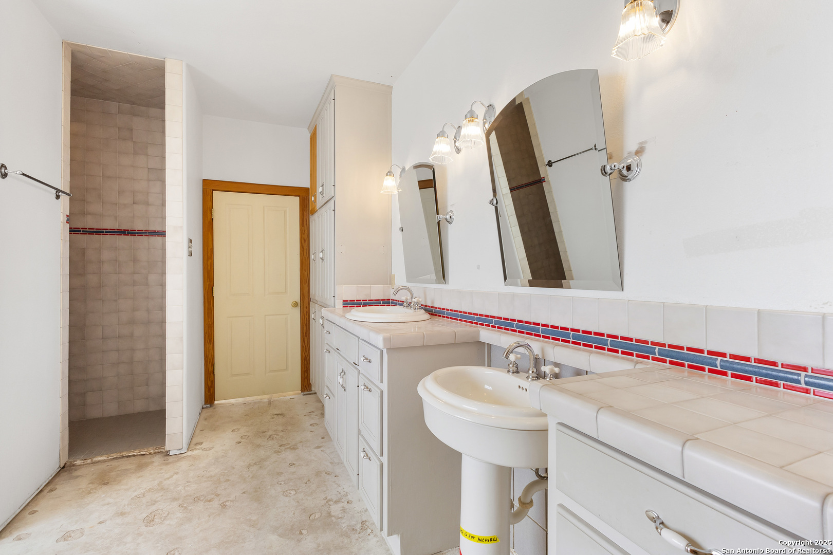 700 Camino De Rancho