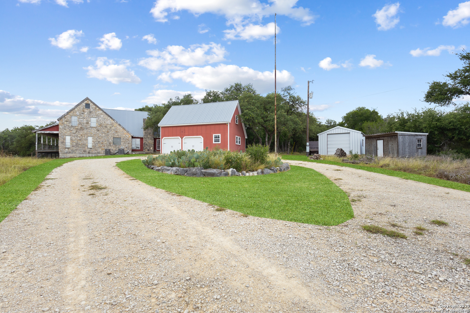 700 Camino De Rancho