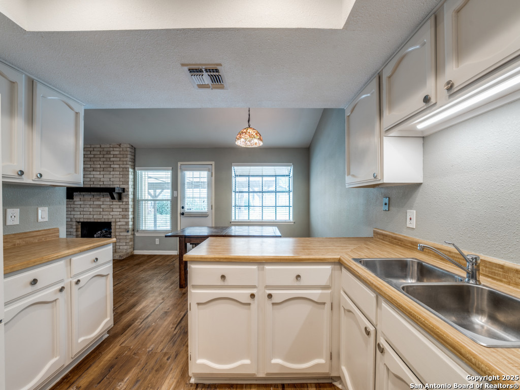6139 Willowridge
