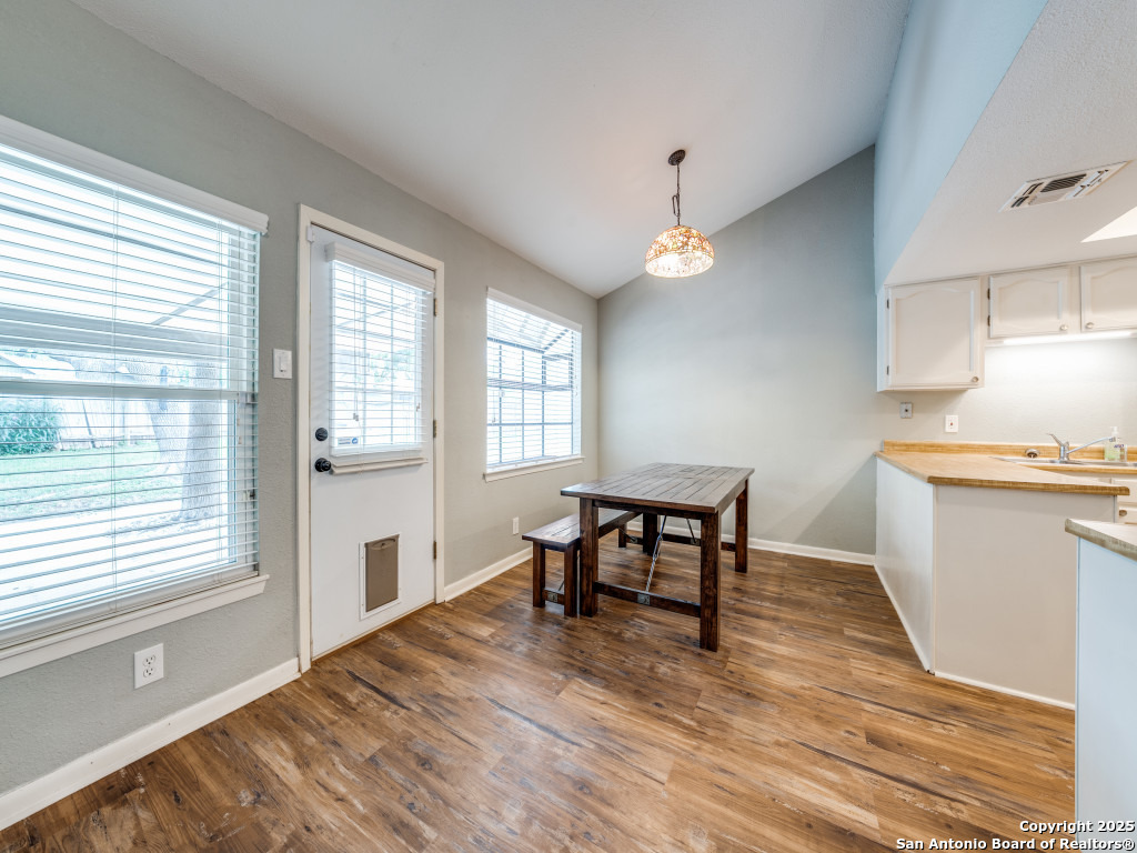 6139 Willowridge
