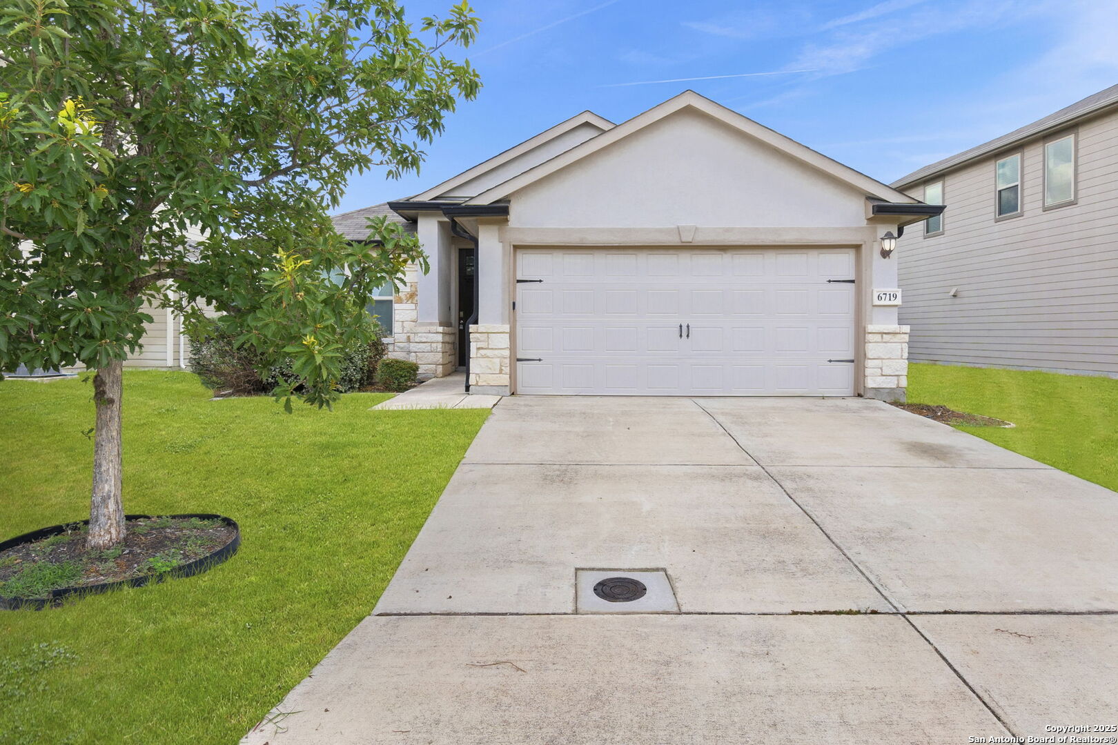 6719 Dashmoor Creek