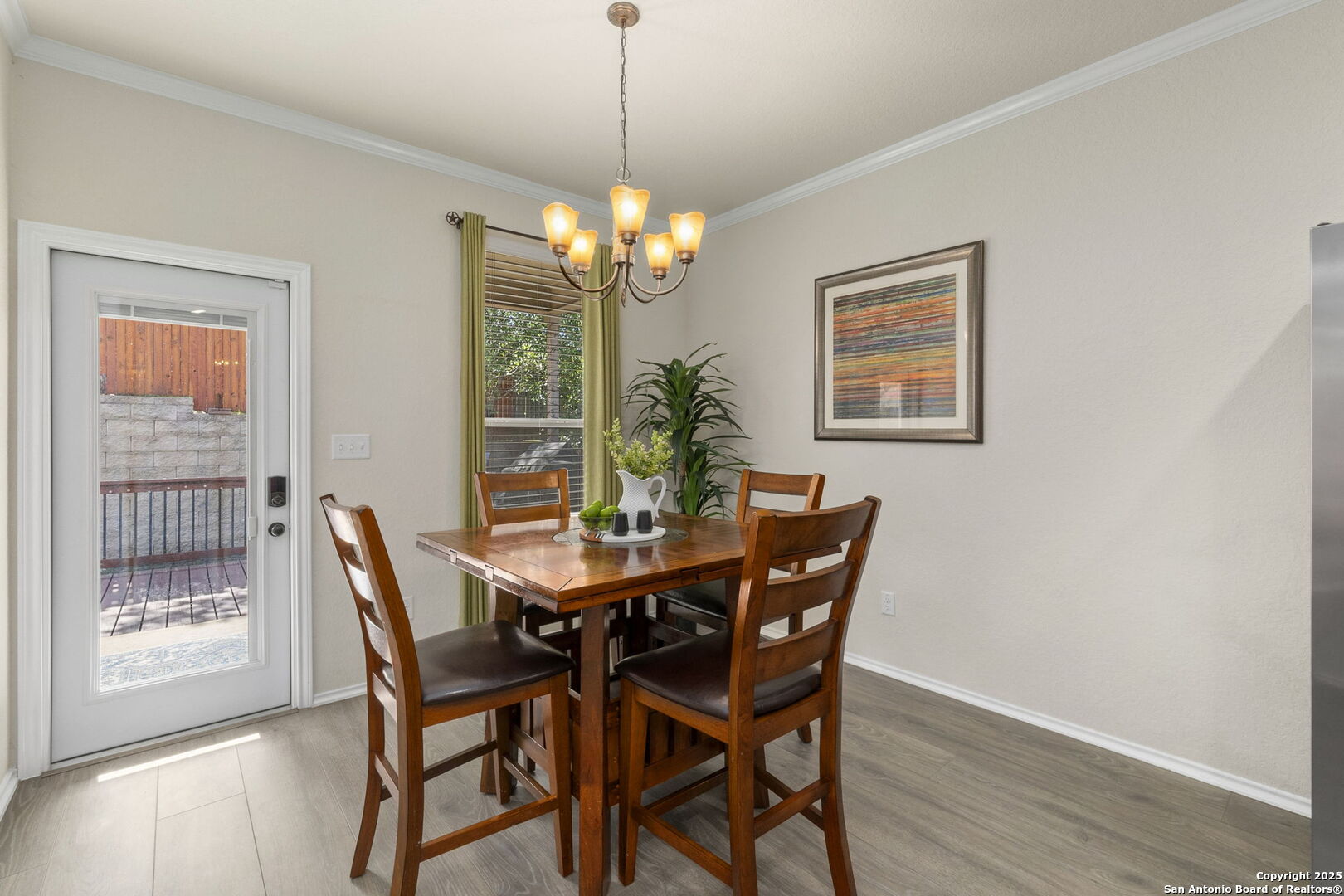 27320 Paraiso Manor