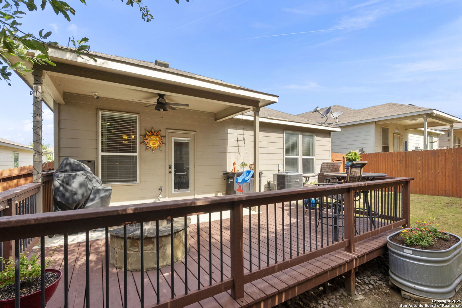 27320 Paraiso Manor