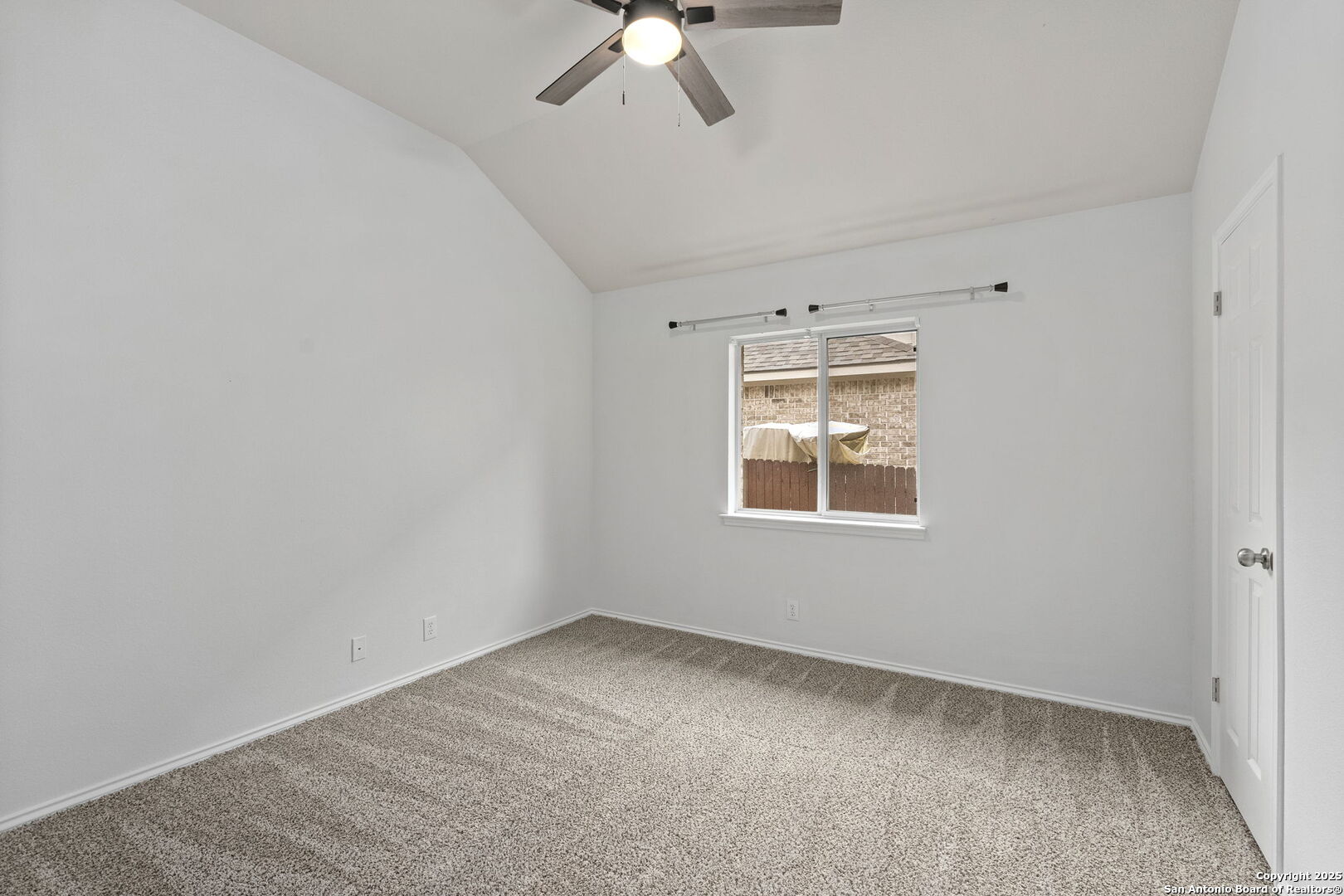 20437 Wild Springs