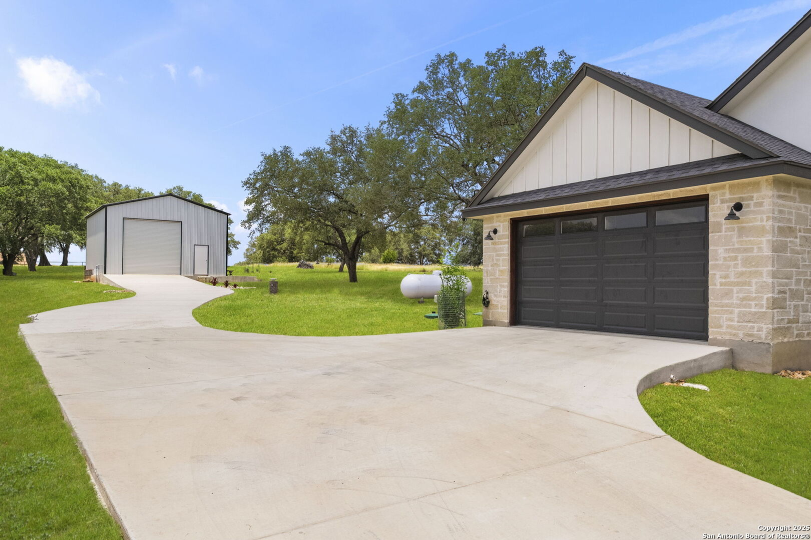 3260 Palomino Springs