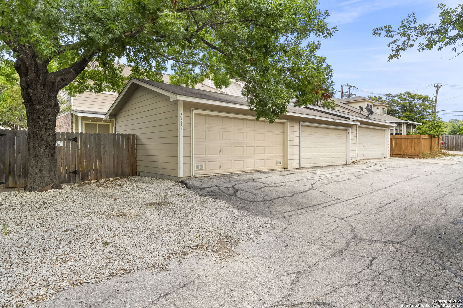 7119 Snowden Crst